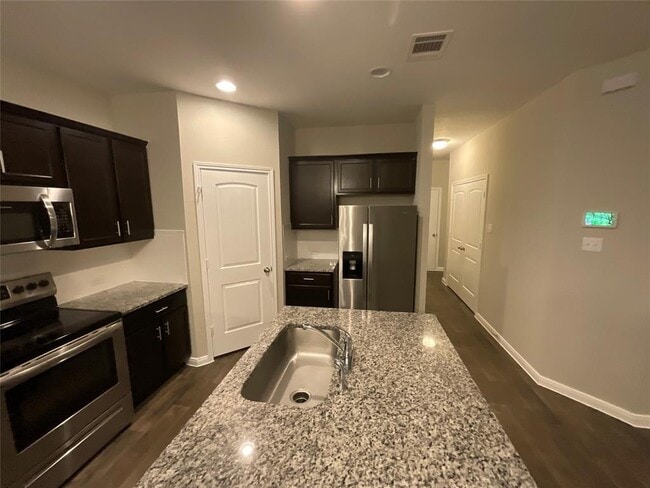 Building Photo - 142 Jubilee Dr