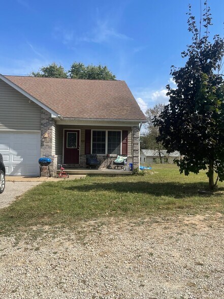 Primary Photo - 1010 Orchard Dr