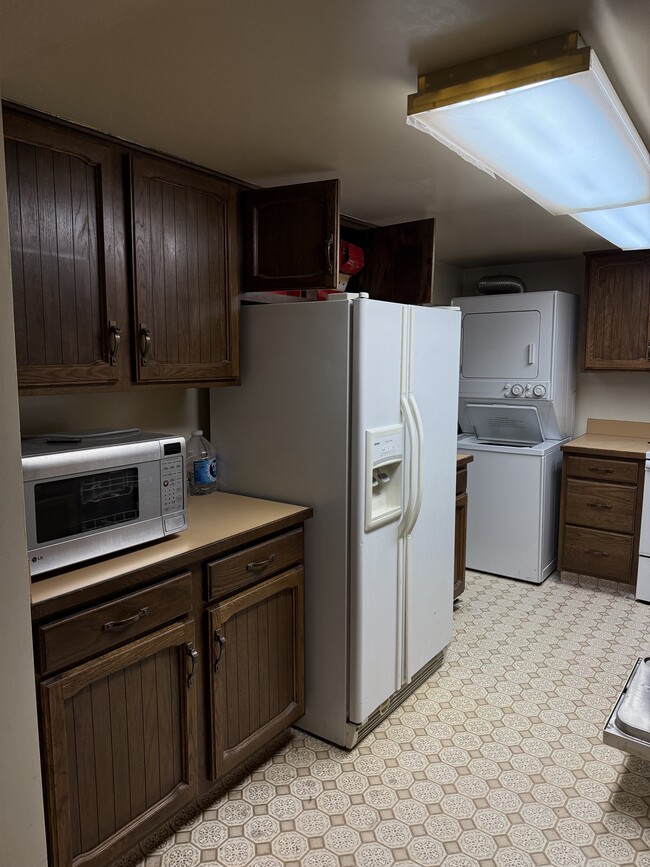 Kitchen - 2411 Lily Langtree Ct