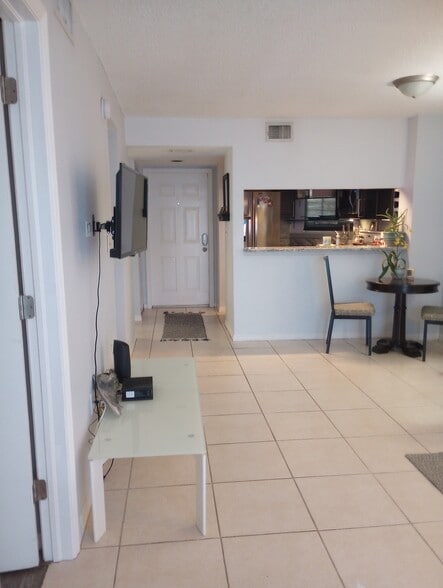 Dining Area - 6932 Stones Throw Cir N