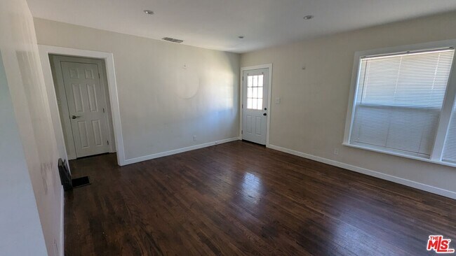 Building Photo - 14156 Friar St