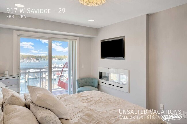 Building Photo - Spring Lake Condo w/ Lake Views