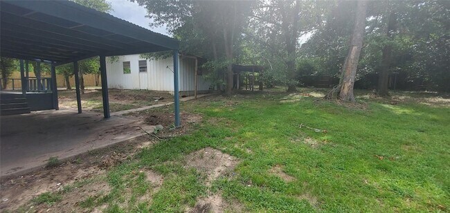 Building Photo - 9084 Peggy Dr