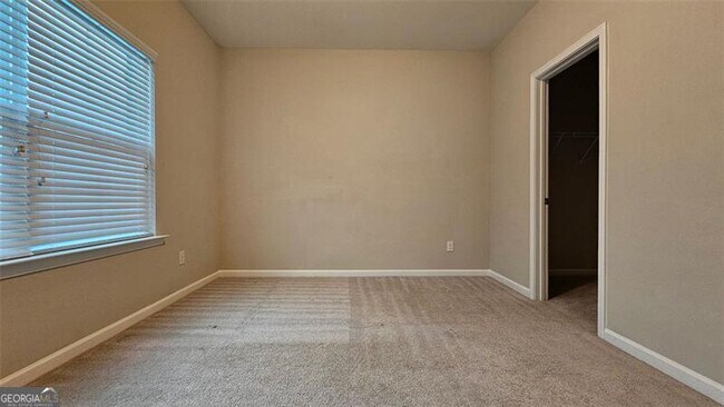 Building Photo - 4457 Waxwing St