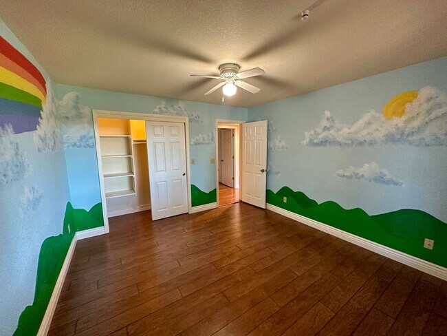 Building Photo - Beautiful 4-Bedroom Home with Stunning Views in Lake Wildwood, Penn Valley