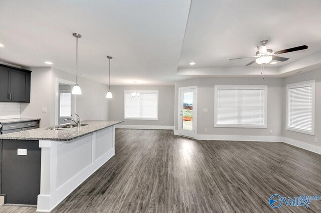 Building Photo - 381 McCollum Rd