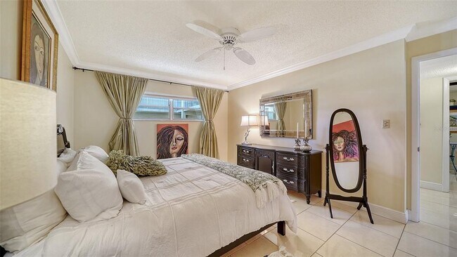 Building Photo - 1355 S Portofino Dr