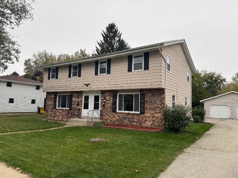 Primary Photo - 1230-1230 N 10th Ave