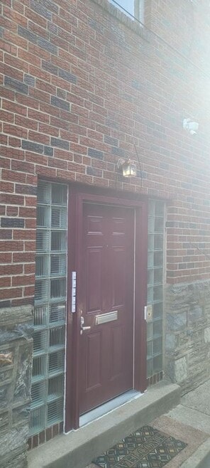 Building Photo - 7712 Watson St