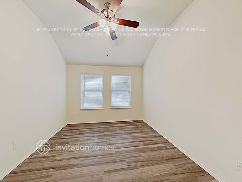 Building Photo - 14464 Artisan Dr