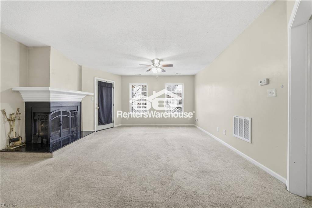 Building Photo - 720 Inlet Quay