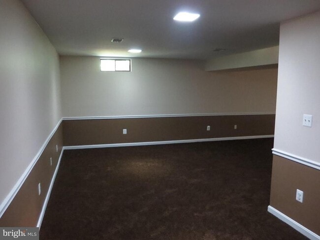 Building Photo - 12729 Falcon Dr