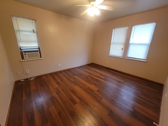 Building Photo - 2721 NW 12th St