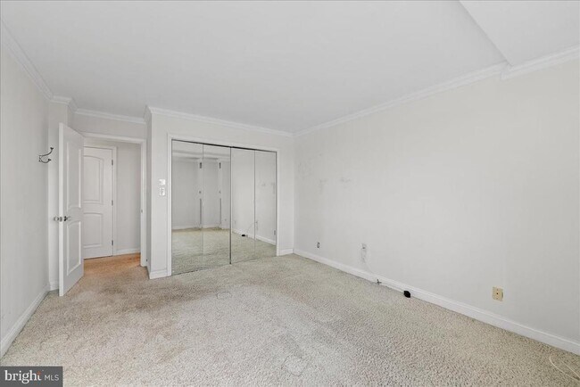 Building Photo - 501 Slaters Ln