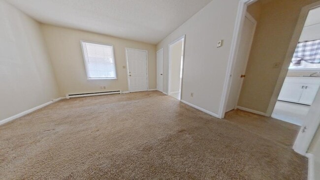 Building Photo - 1105 Meadowbrook Blvd