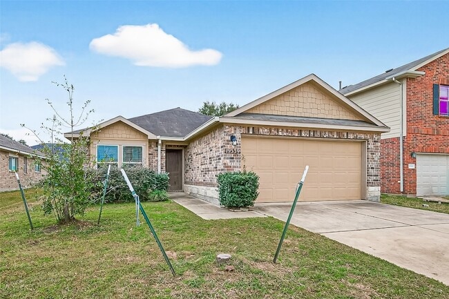 Building Photo - 19339 Vermillion Ct