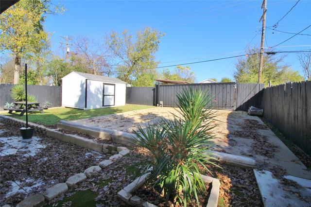 Building Photo - 2914 Britton Ave