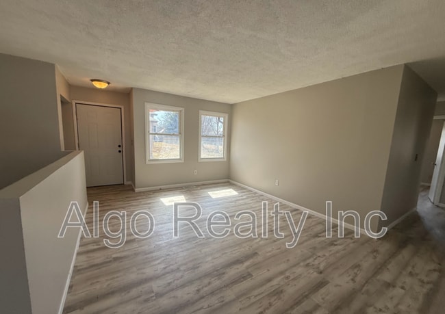 Building Photo - 8233 Douglas Ln N