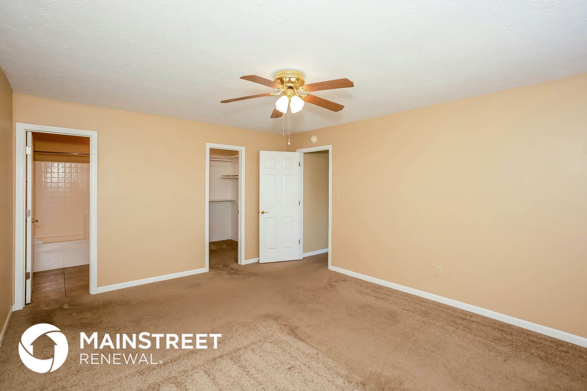 Building Photo - 1572 Cottonwood Dr