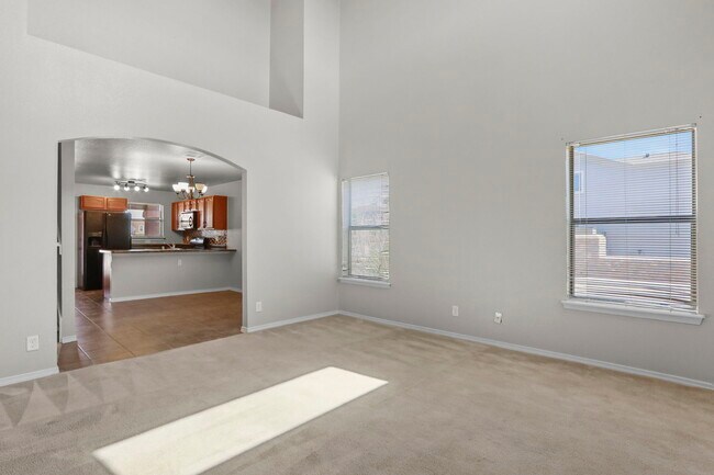 Building Photo - 2300 Glitter Point