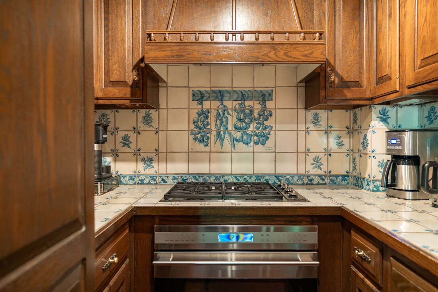 Building Photo - 70 Gallun Ln