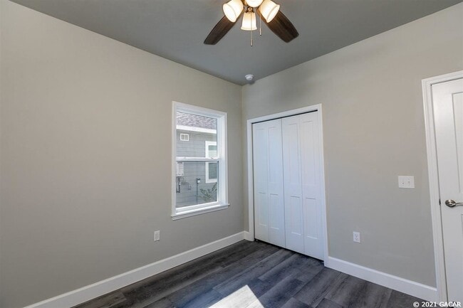 Building Photo - 1689 SW 71st CIR