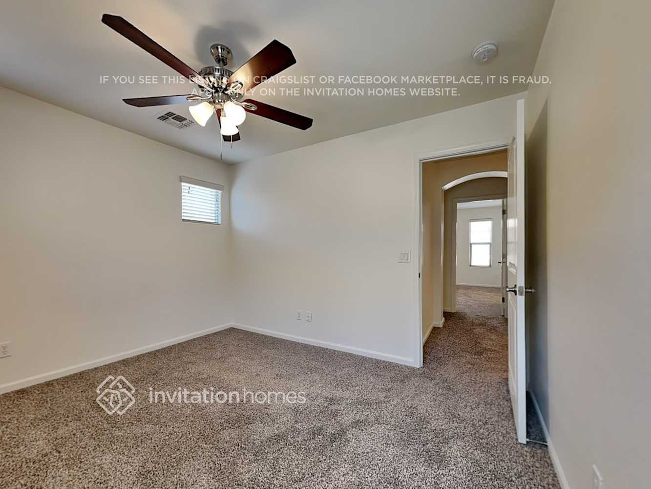 Building Photo - 1405 S Moccasin Trail