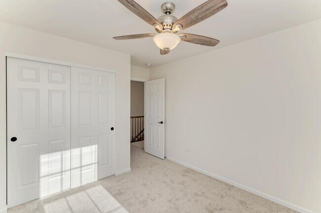 Building Photo - 15303 S Sawgrass Cir