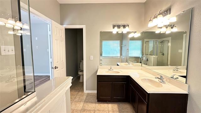 Building Photo - 5813 Fathom Dr