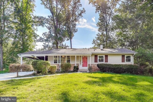 Primary Photo - 5406 Parkvale Terrace