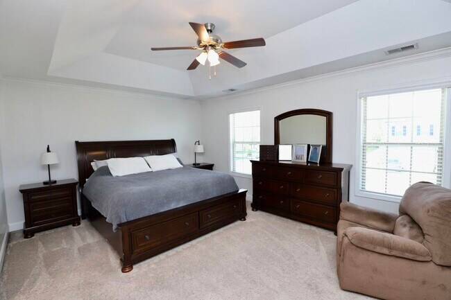 Building Photo - 545 Curlew Cir