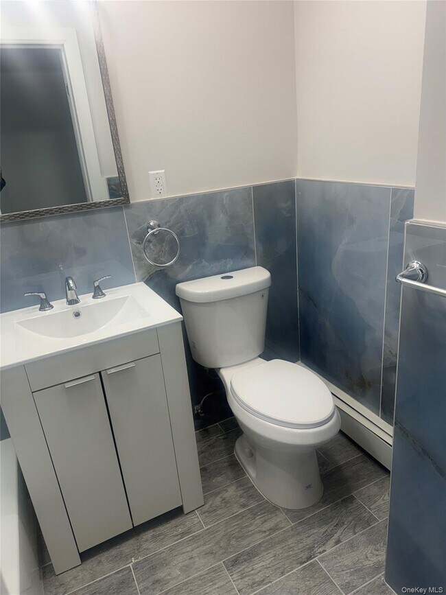 Building Photo - 1611 Research Ave