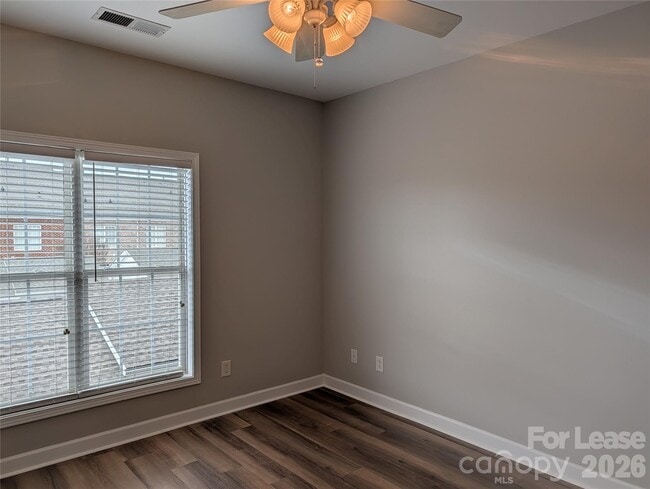 Building Photo - 174 Singleton Rd