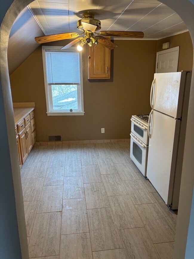 Building Photo - 3226 Union Ave