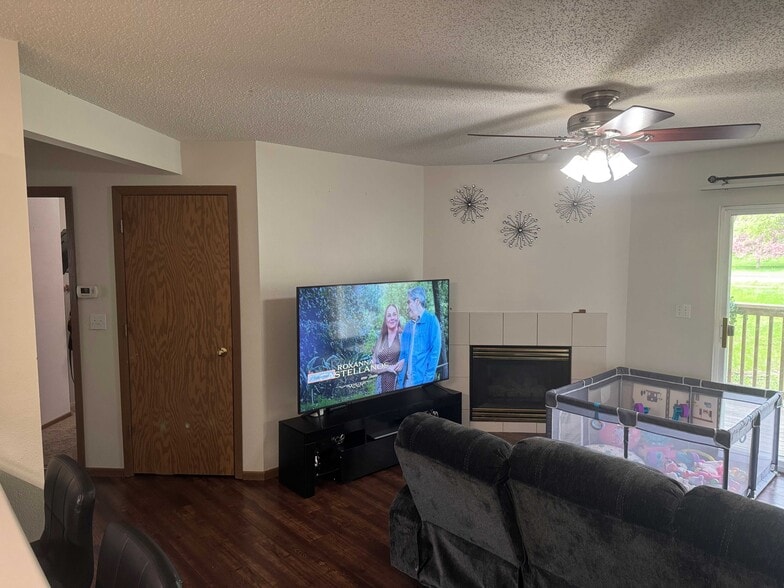 Building Photo - 173 S Scott Blvd