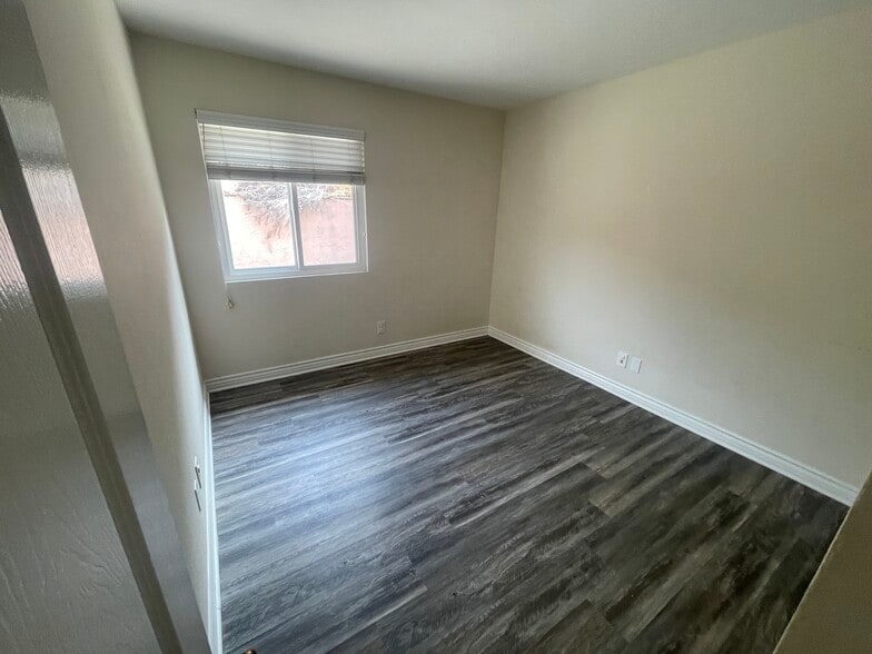 Building Photo - 378 Bay Leaf Dr