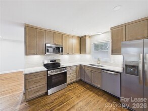 Building Photo - 4012 Belshire Ln