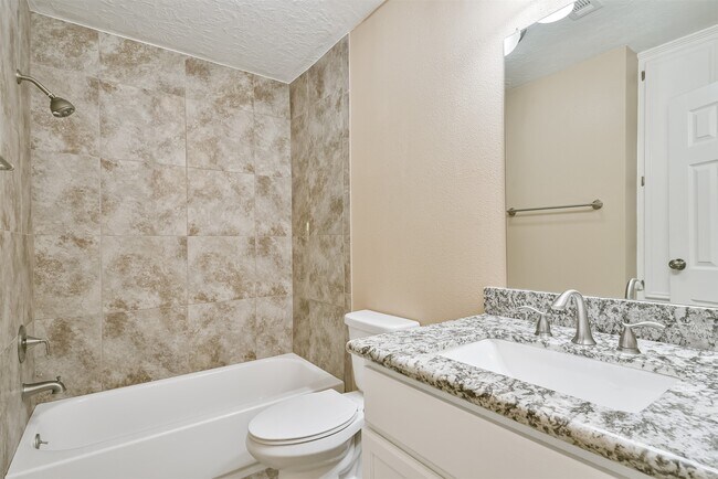 Building Photo - 5821 Guadalupe Dr