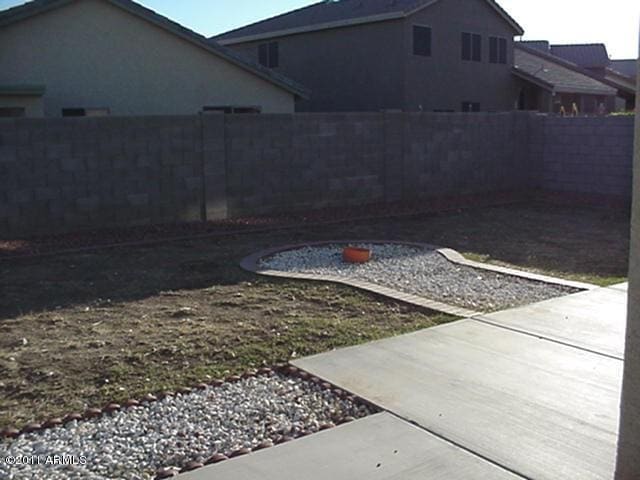 Building Photo - SINGLE LEVEL HOUSE ON CORNER LOT