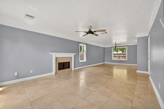 Building Photo - 12226 Paddock Way