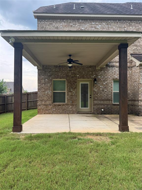 Building Photo - 436 Sydney Dr N