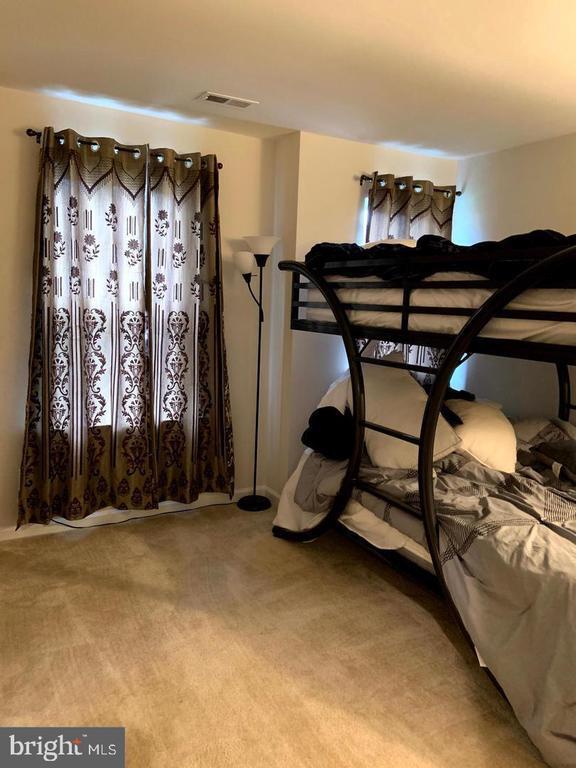 Building Photo - 311 Stafford Ct