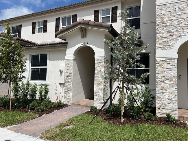 Building Photo - 12235 NW 23rd Path