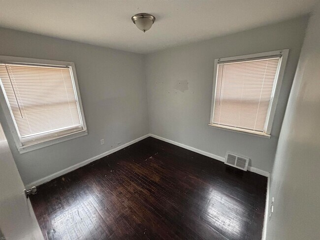 Building Photo - 7795 Heyden