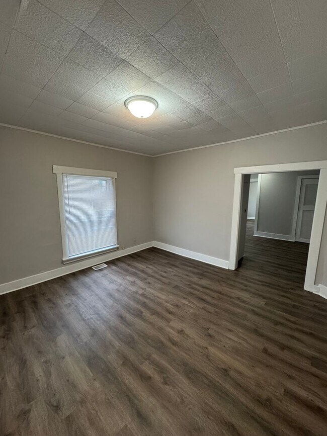 Building Photo - Olney 1135