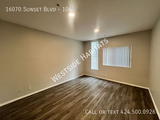 Building Photo - 16070 Sunset Blvd