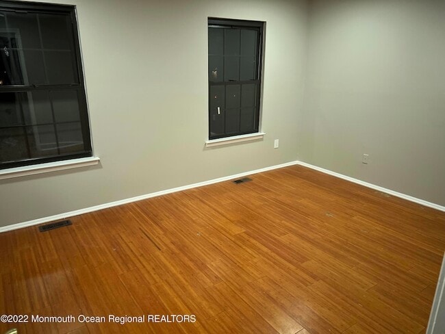 Building Photo - 269 Bromley Pl