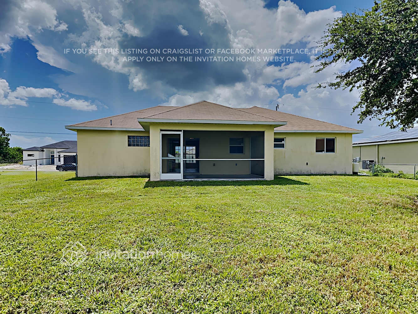 Building Photo - 213 SW 25th Ave