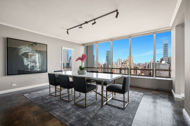 Building Photo - 860 United Nations Plaza