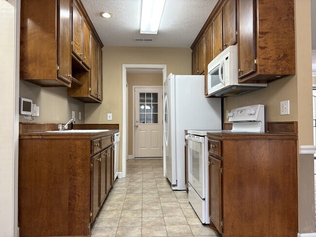 Building Photo - 3426 Shadow Birch Rd